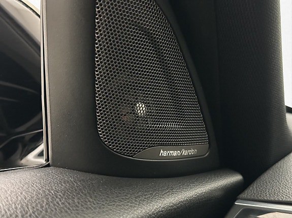 Vehicle Image 27