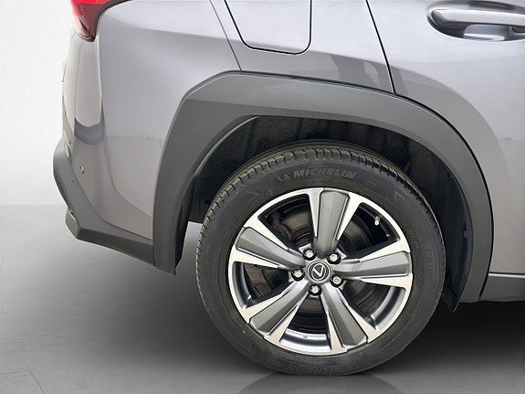 Vehicle Image 35