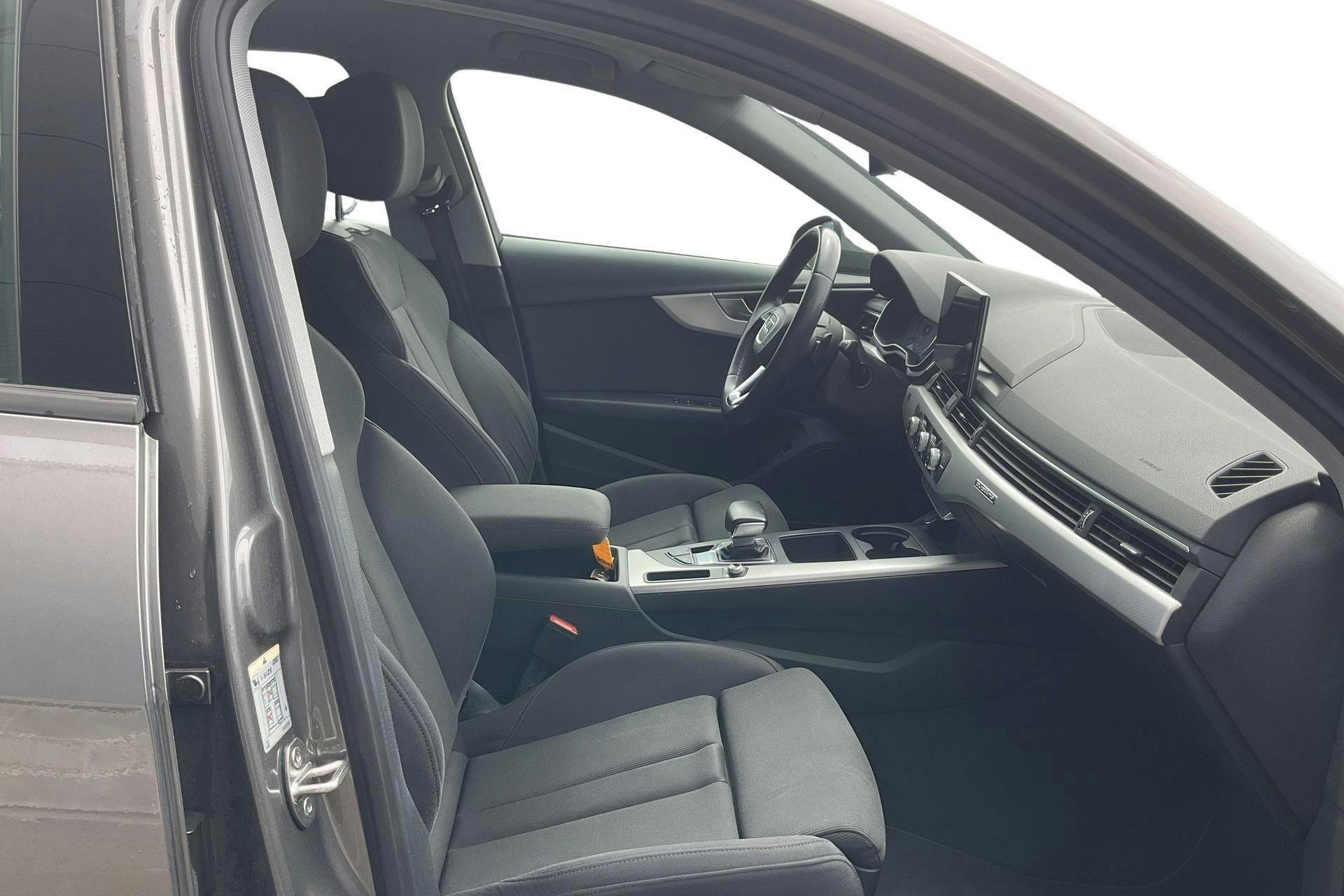 Vehicle Image 7