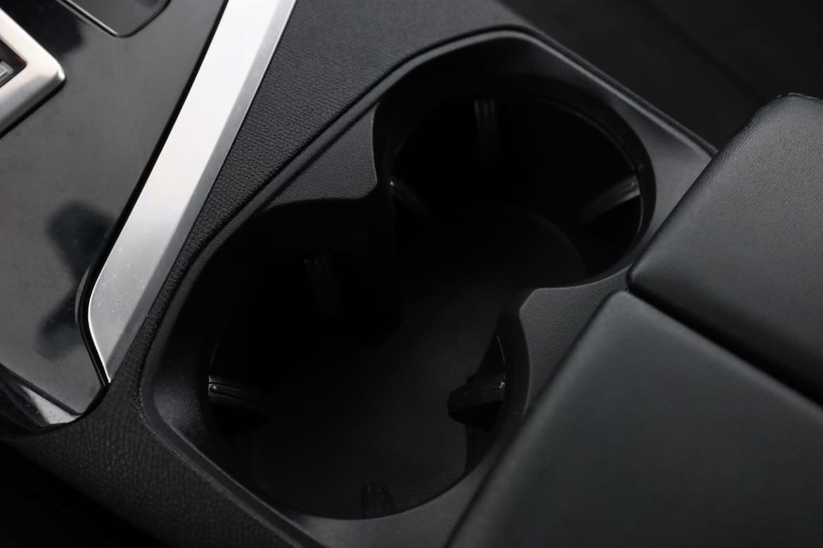 Vehicle Image 32