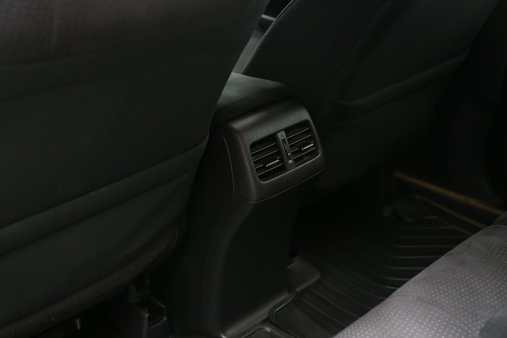 Vehicle Image 26