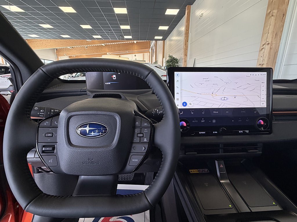 Vehicle Image 13