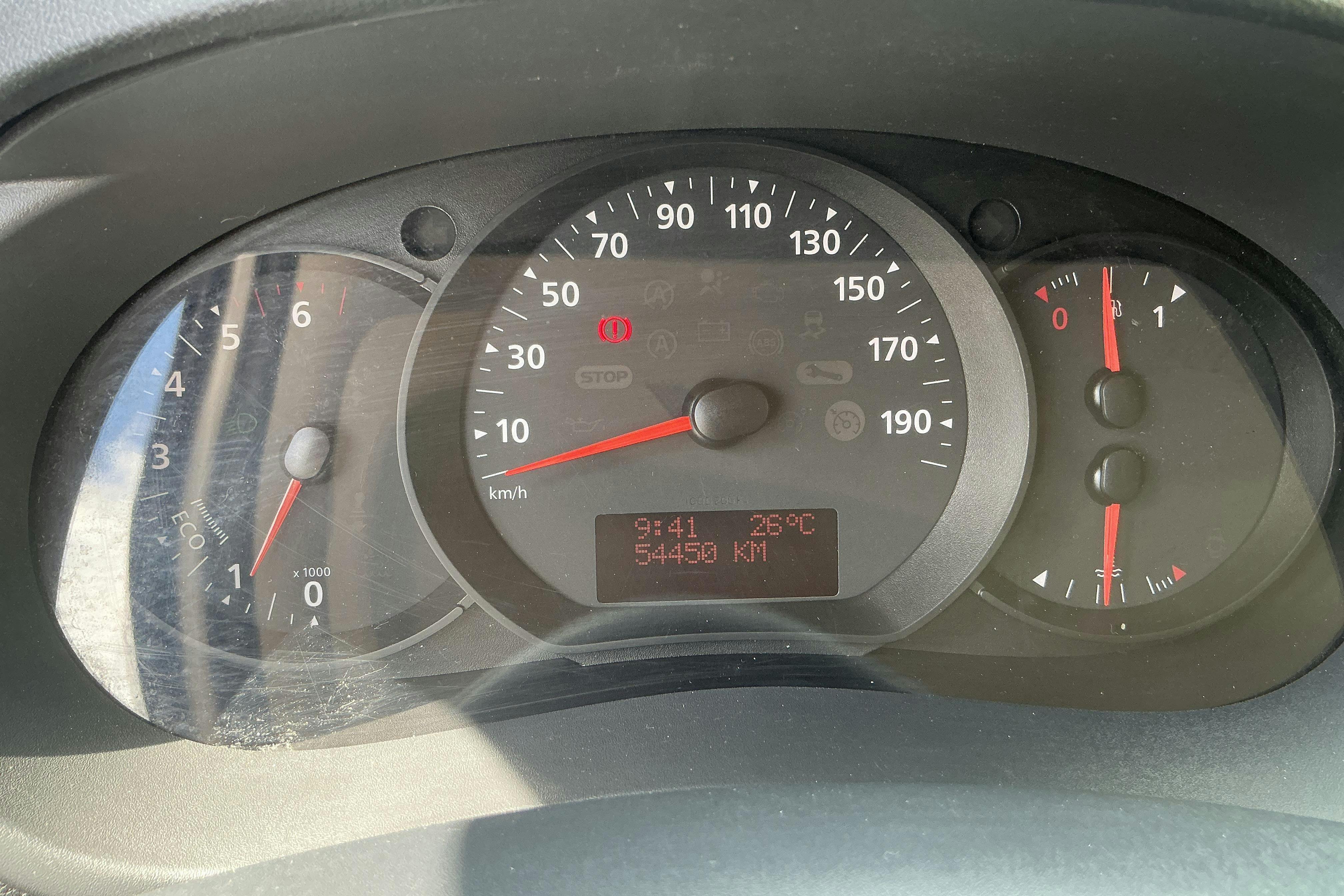 Vehicle Image 9