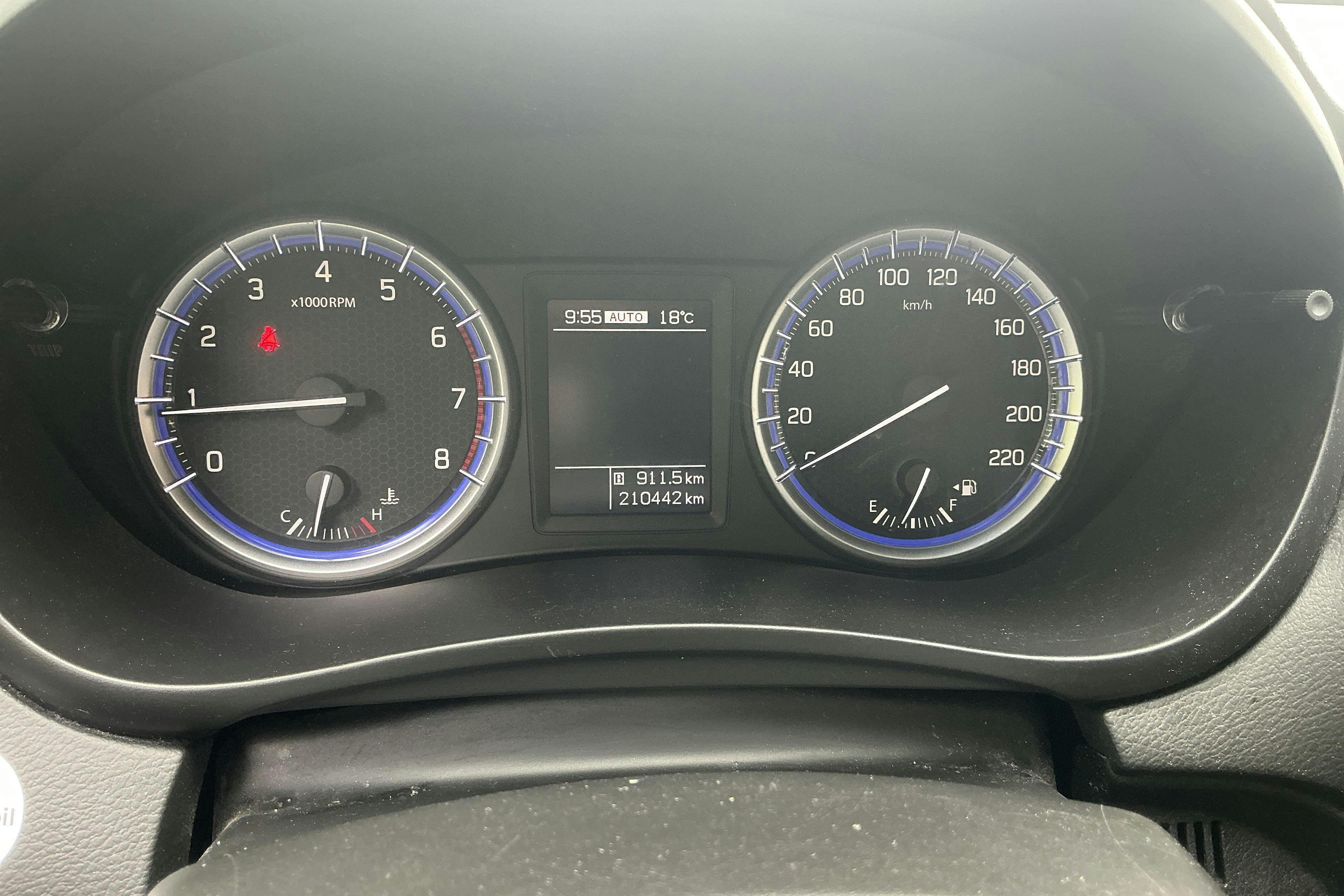 Vehicle Image 10