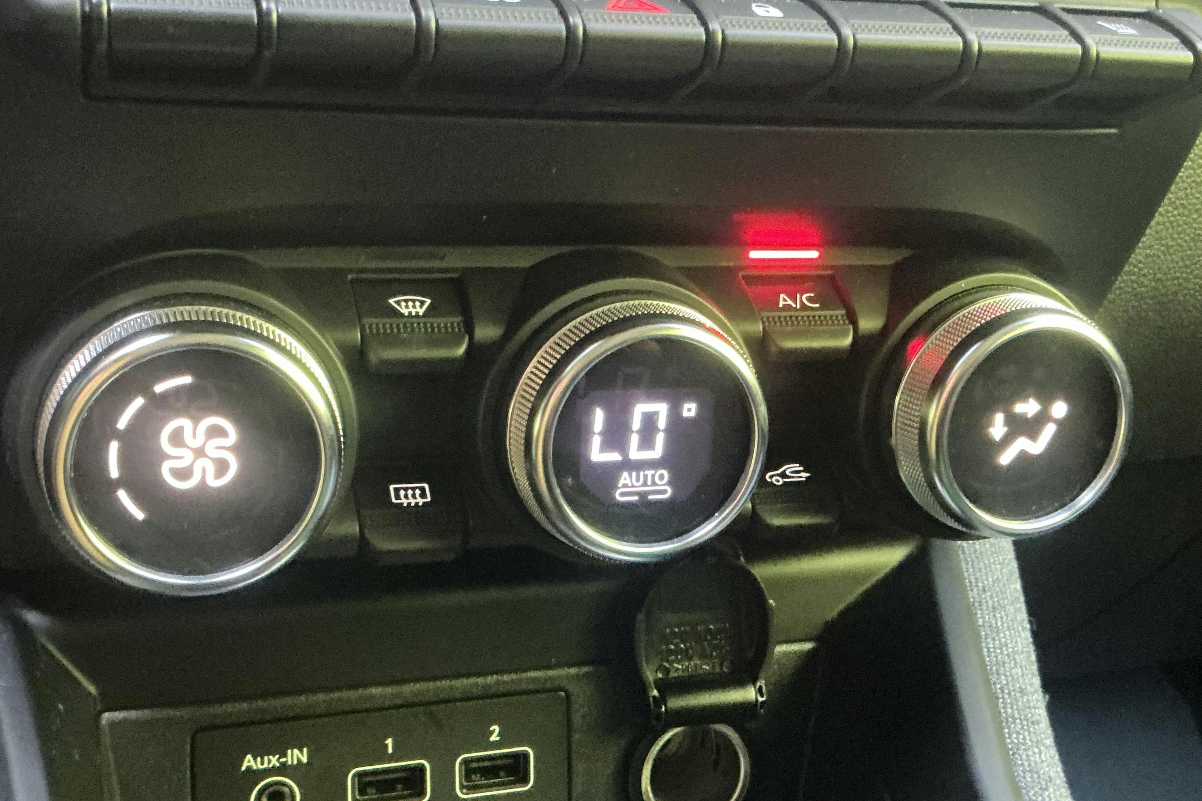 Vehicle Image 13