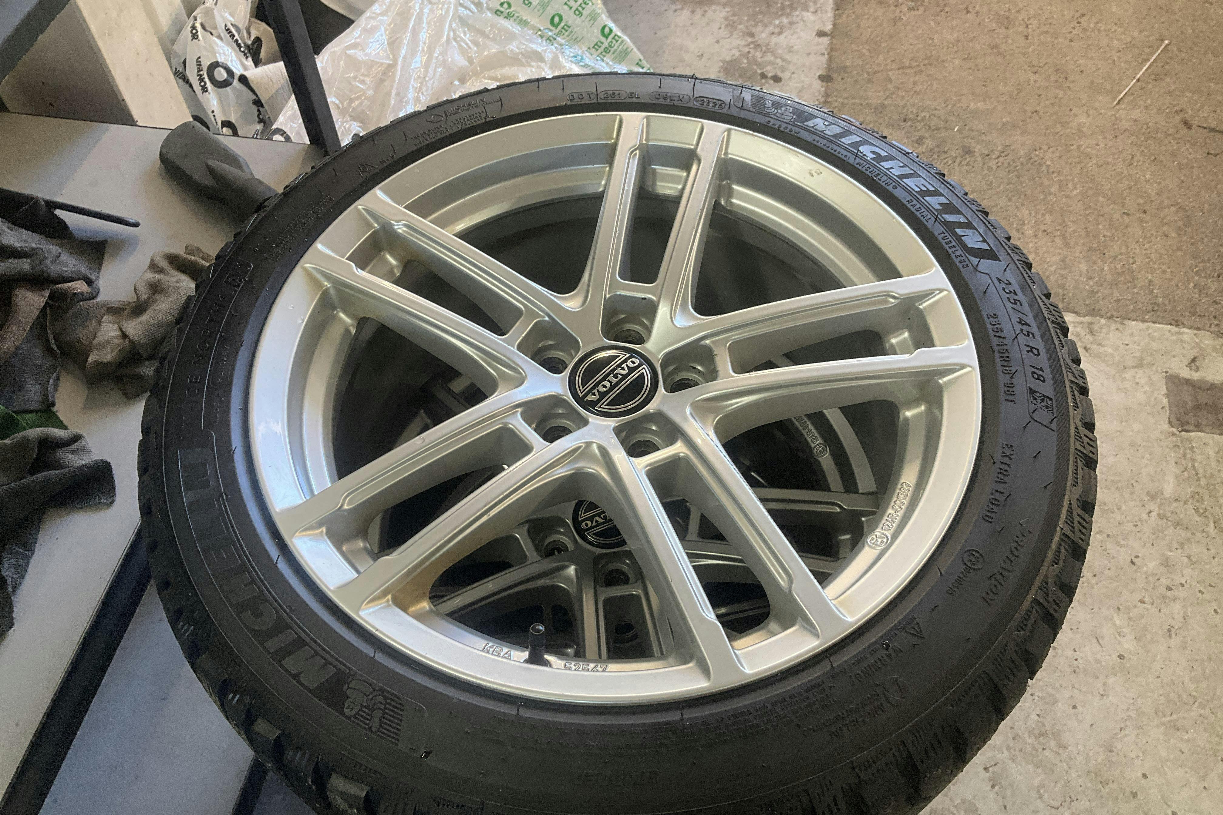 Vehicle Image 15