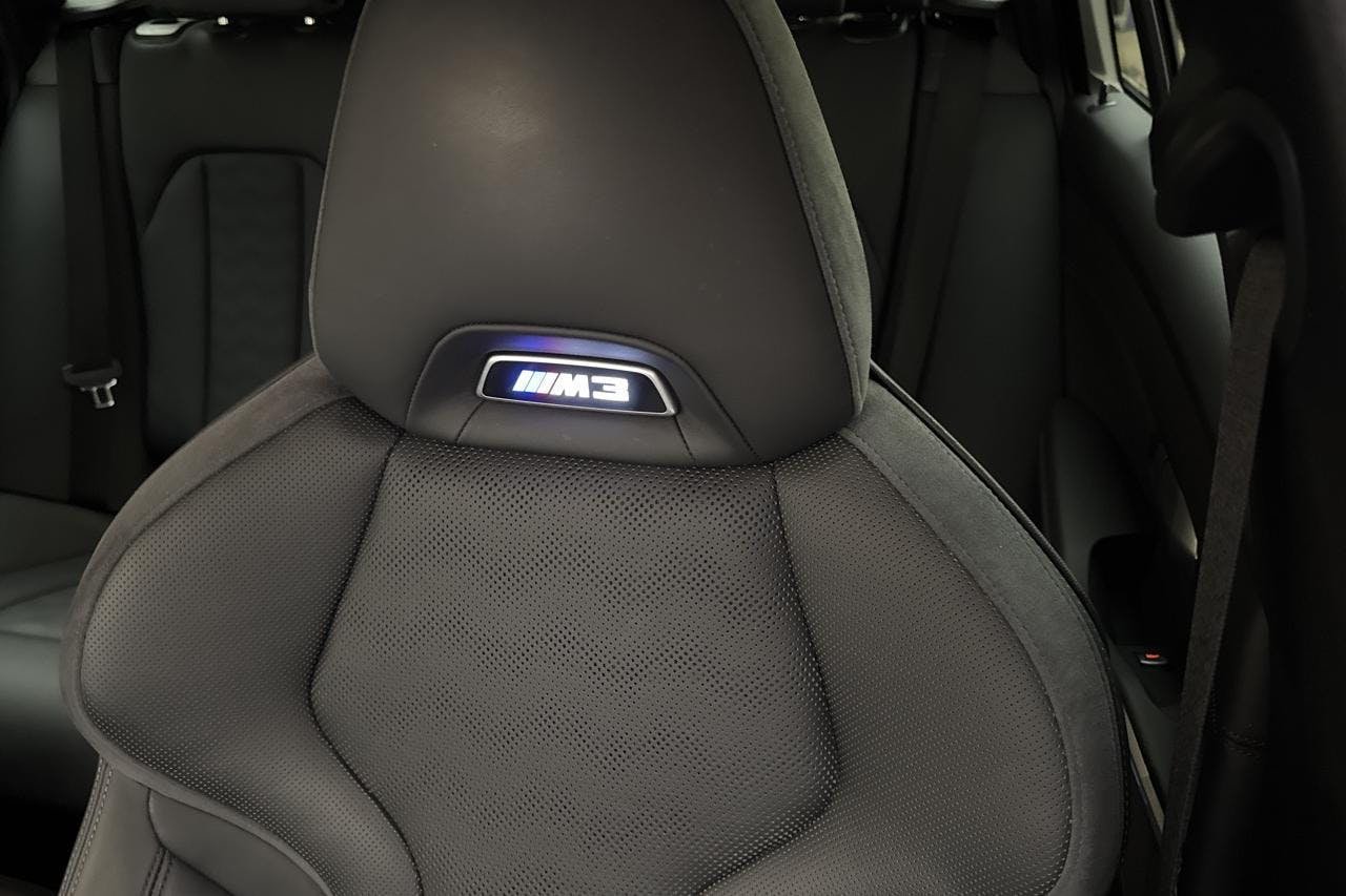 Vehicle Image 18