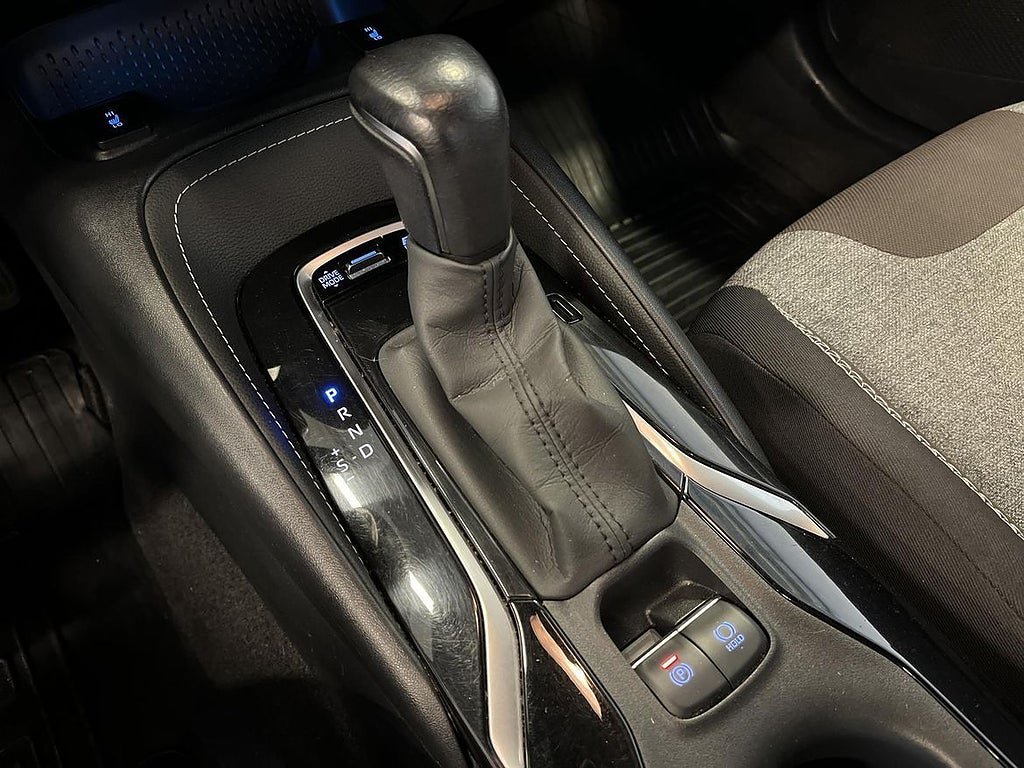 Vehicle Image 18