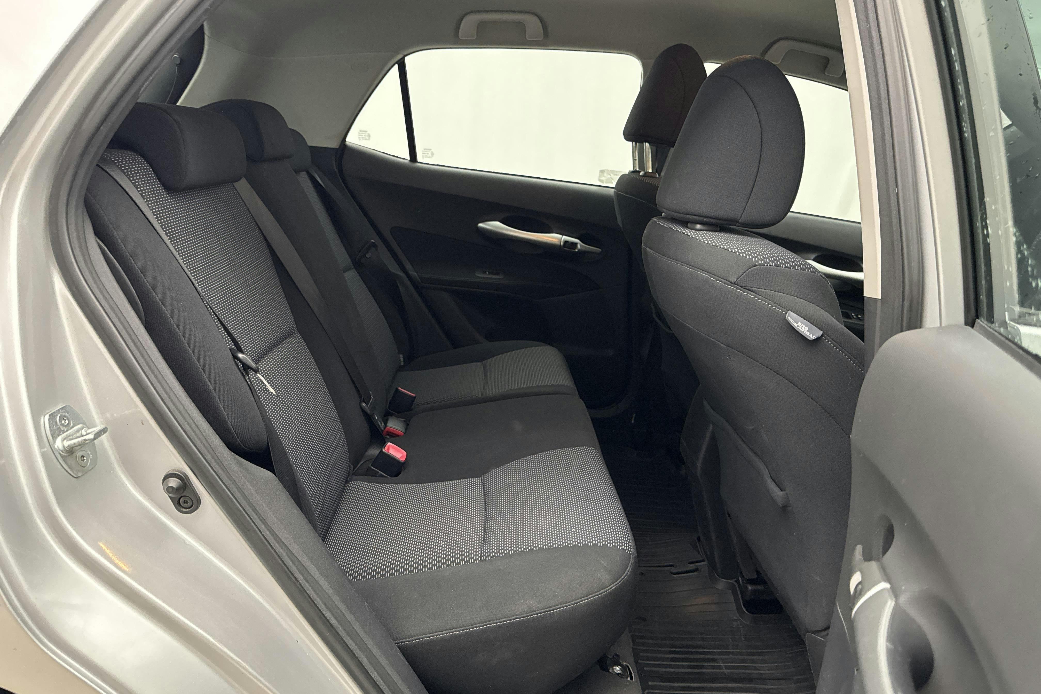 Vehicle Image 8