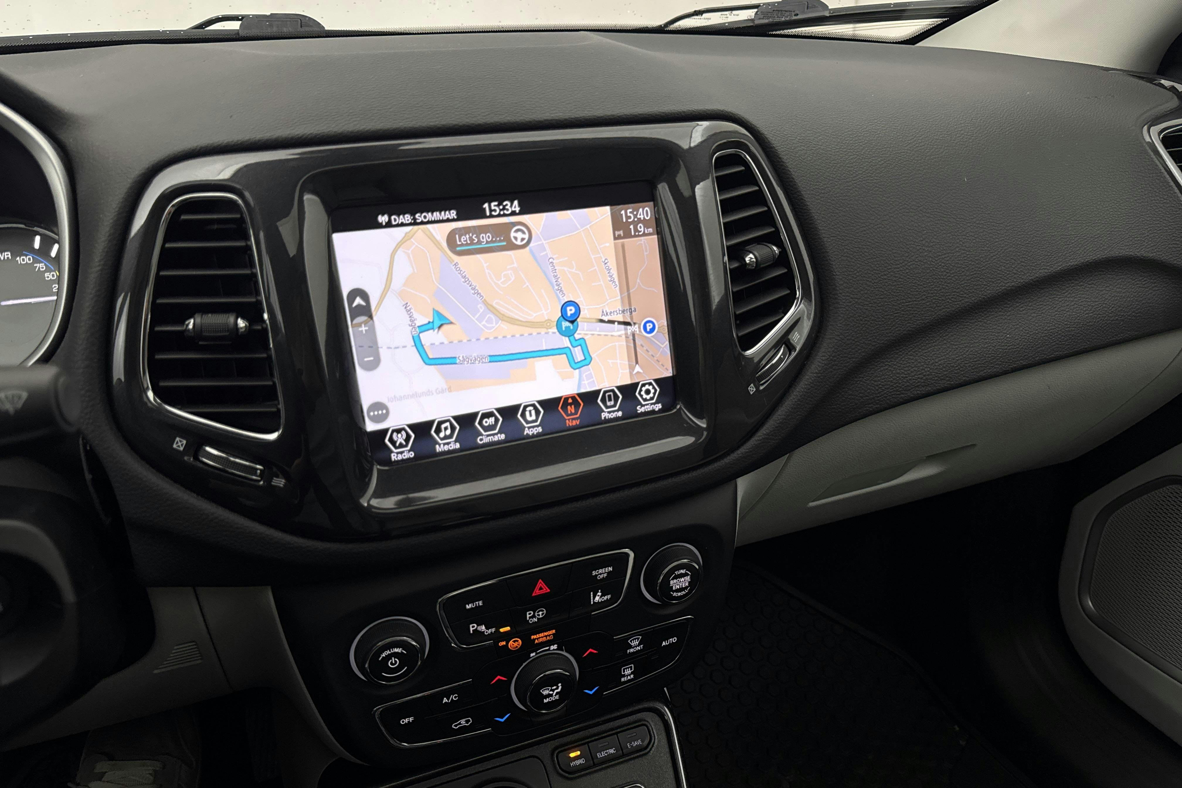Vehicle Image 13