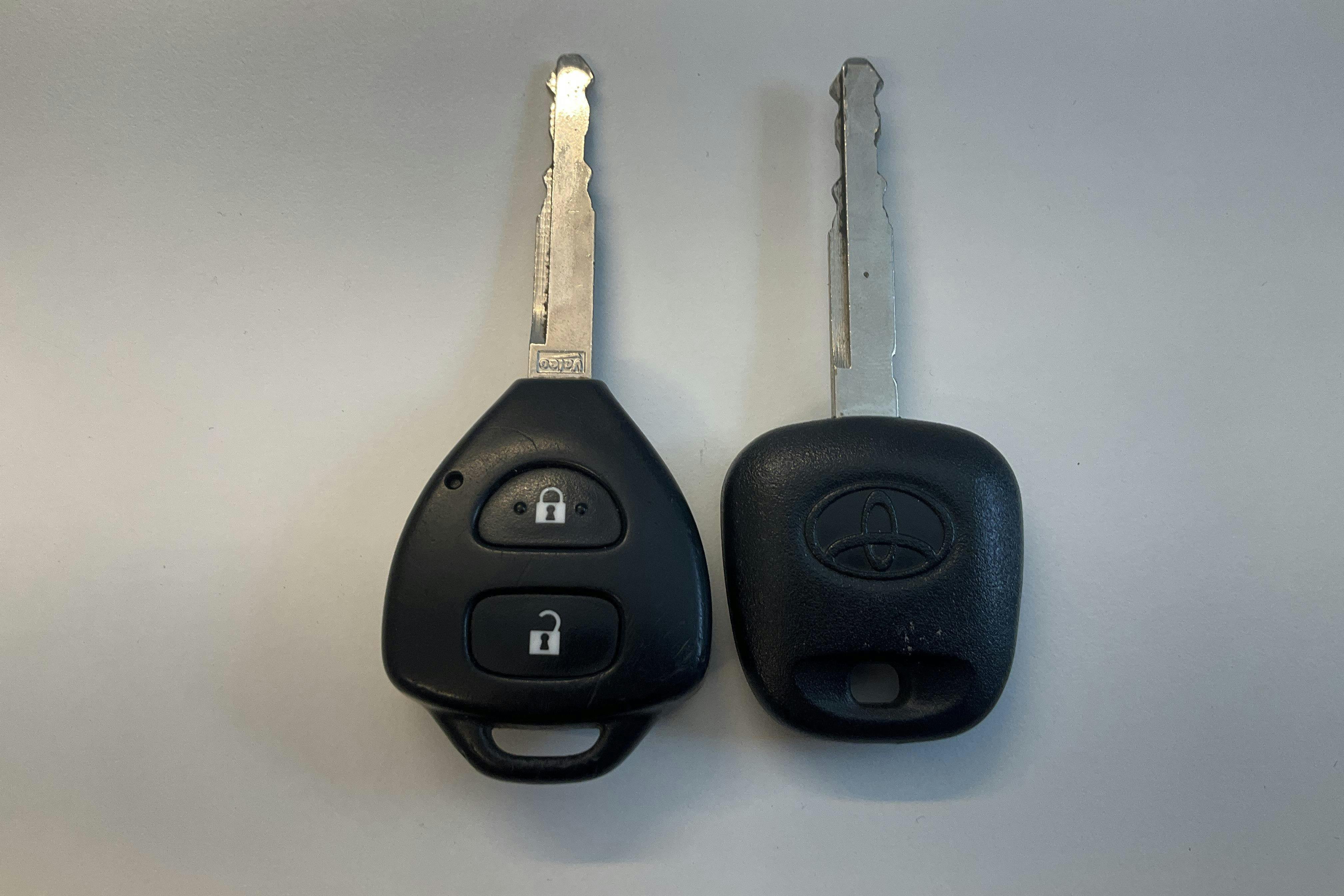 Vehicle Image 14
