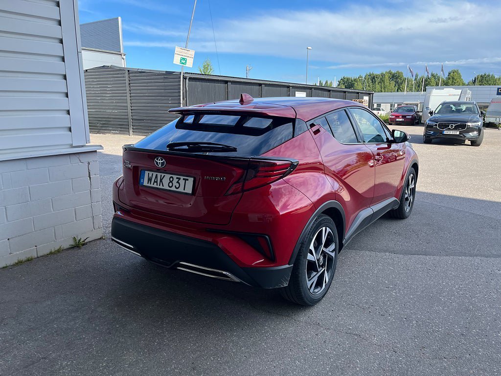 Vehicle Image 7