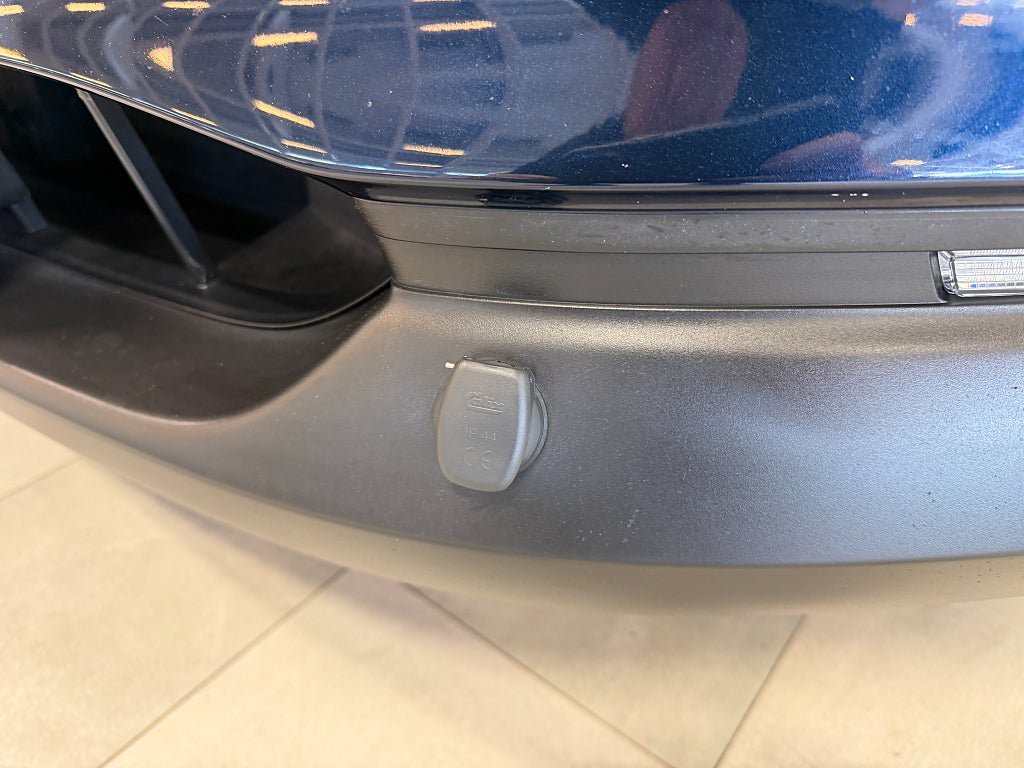Vehicle Image 22