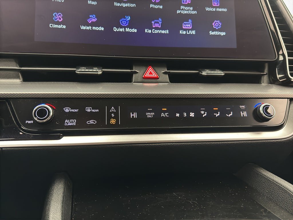 Vehicle Image 26