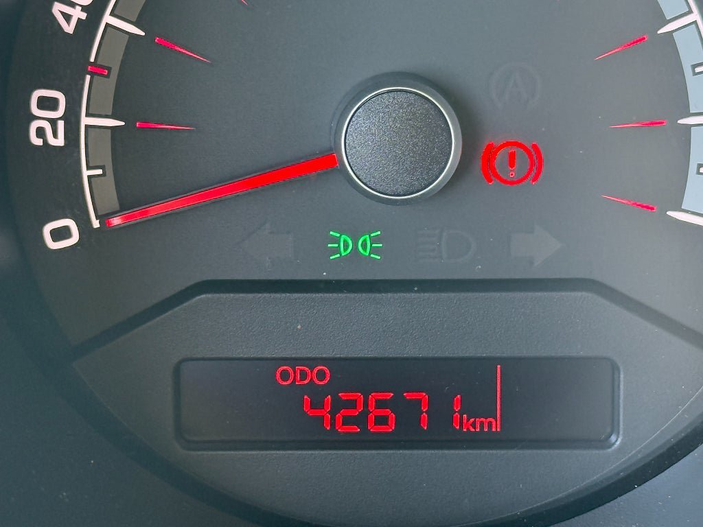 Vehicle Image 14
