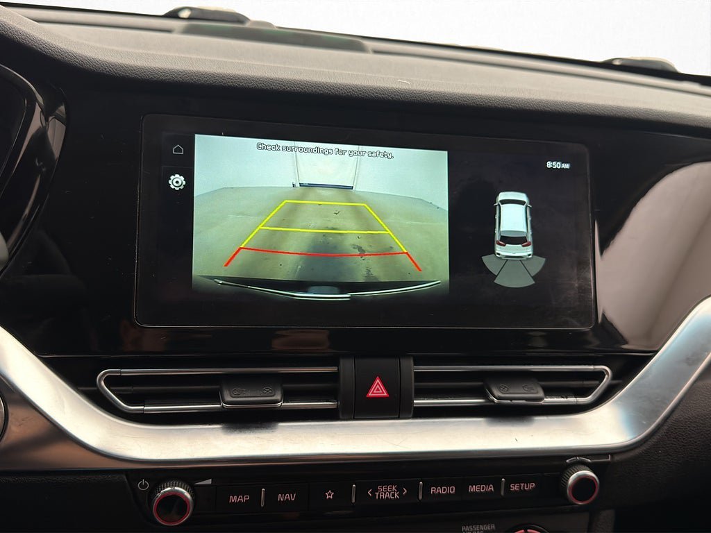 Vehicle Image 12