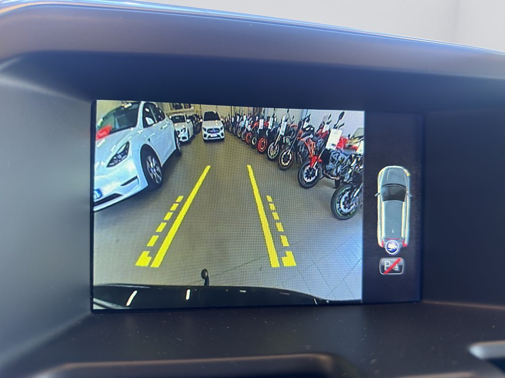 Vehicle Image 19