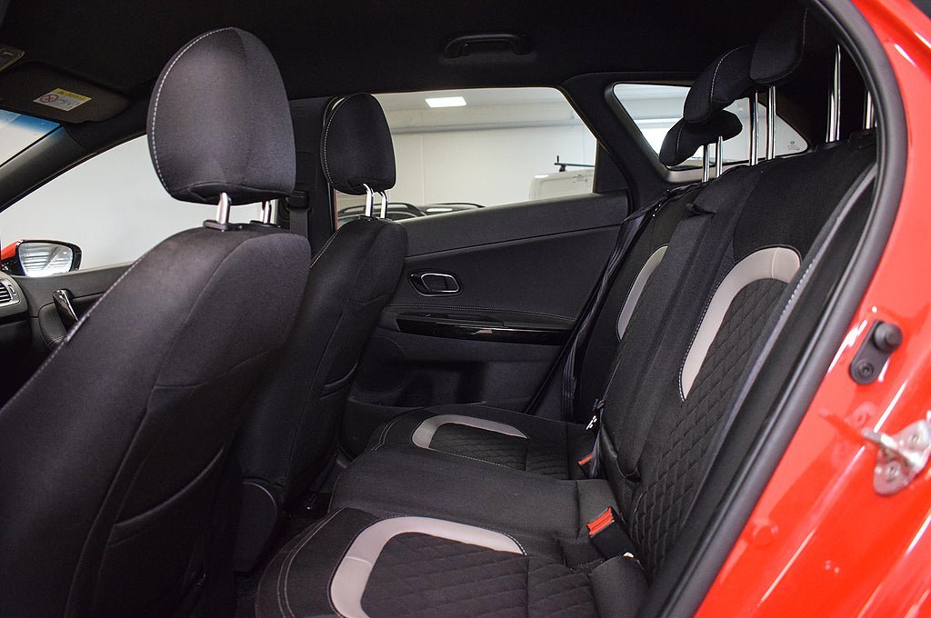 Vehicle Image 22