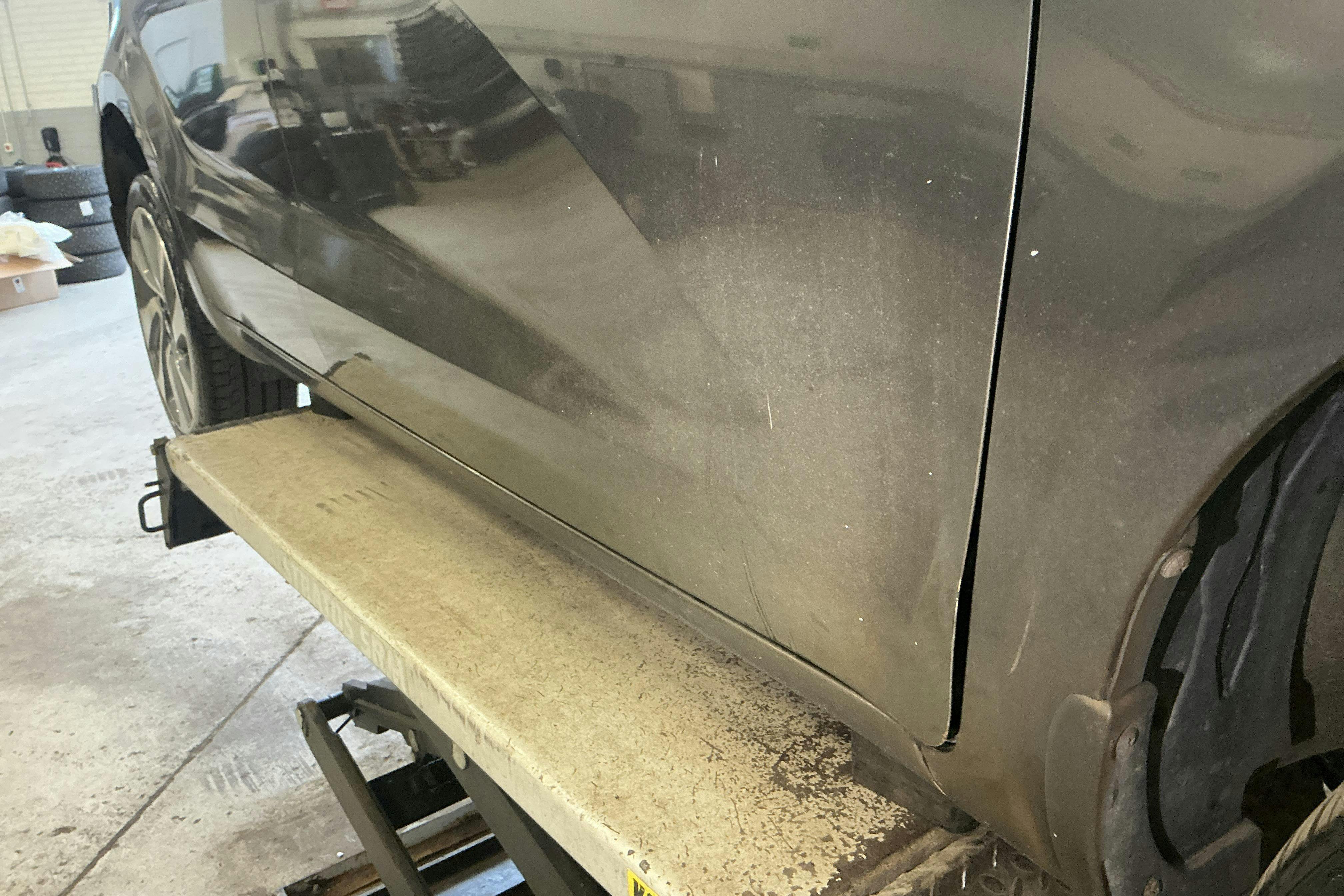 Vehicle Image 15