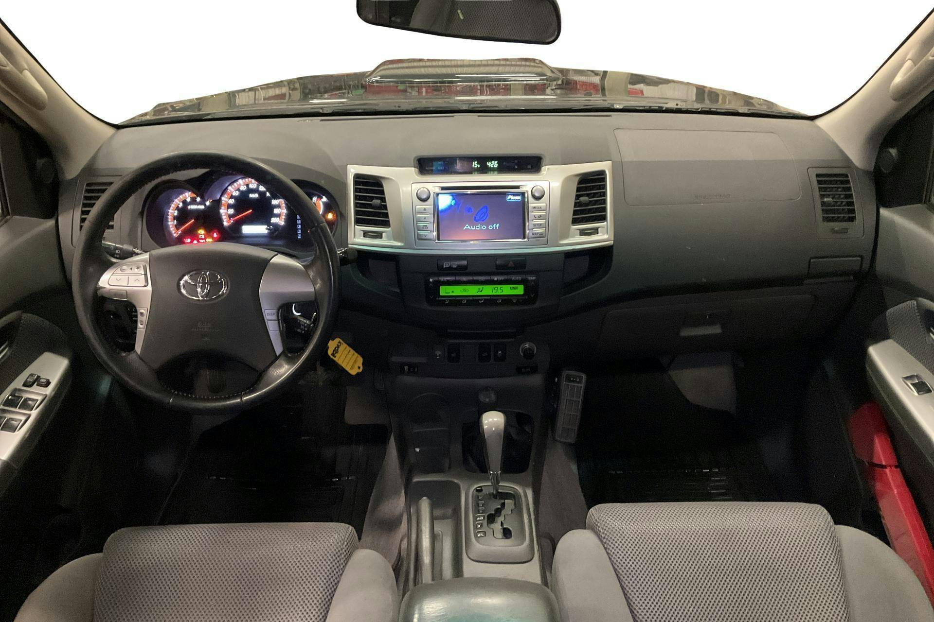 Vehicle Image 6
