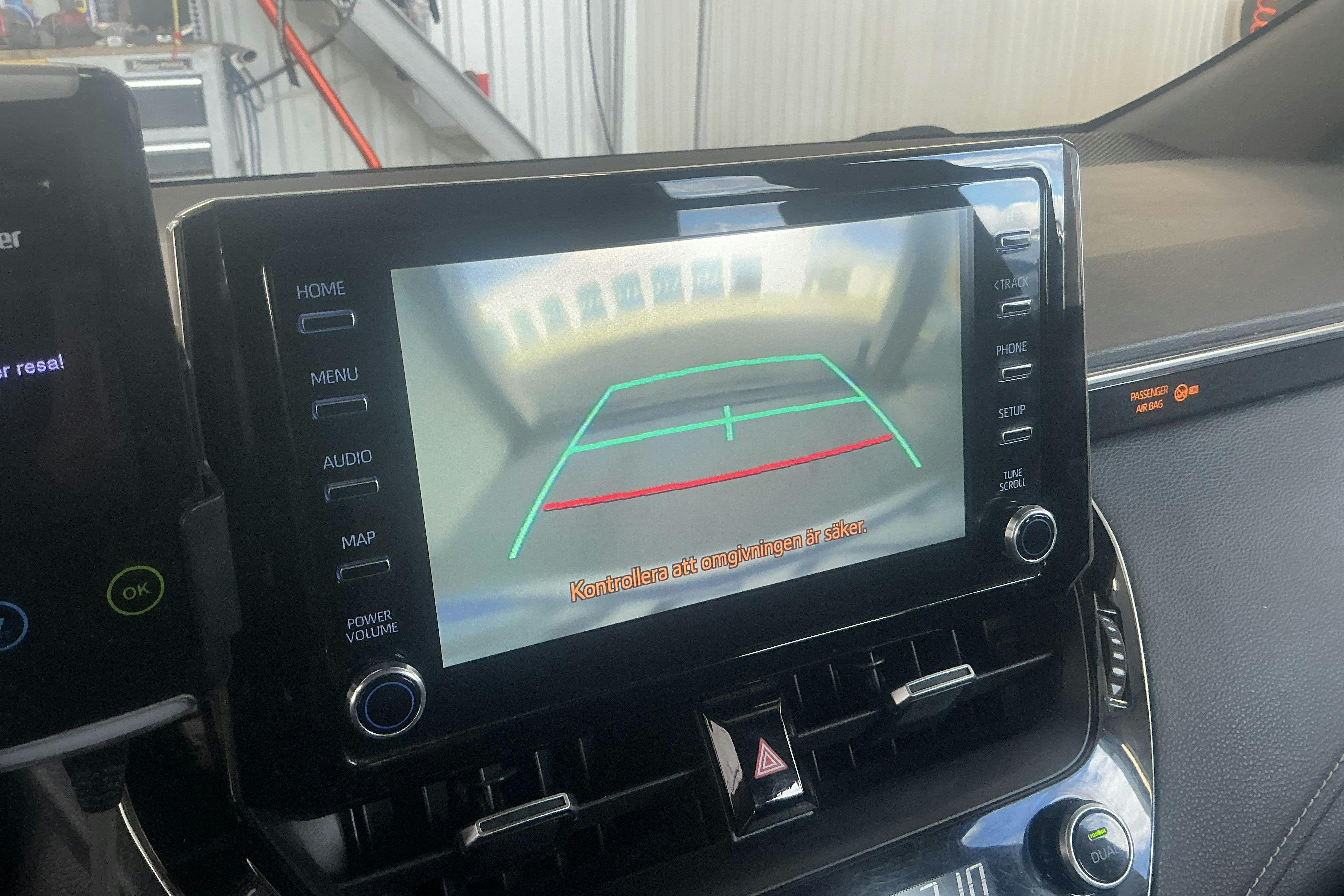 Vehicle Image 12