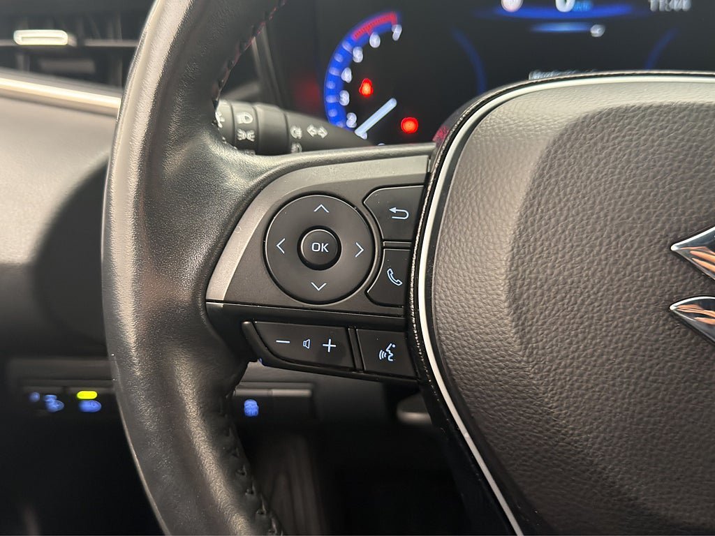 Vehicle Image 14