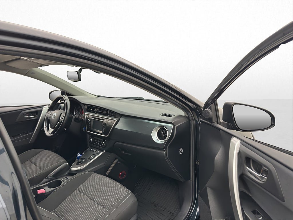 Vehicle Image 21