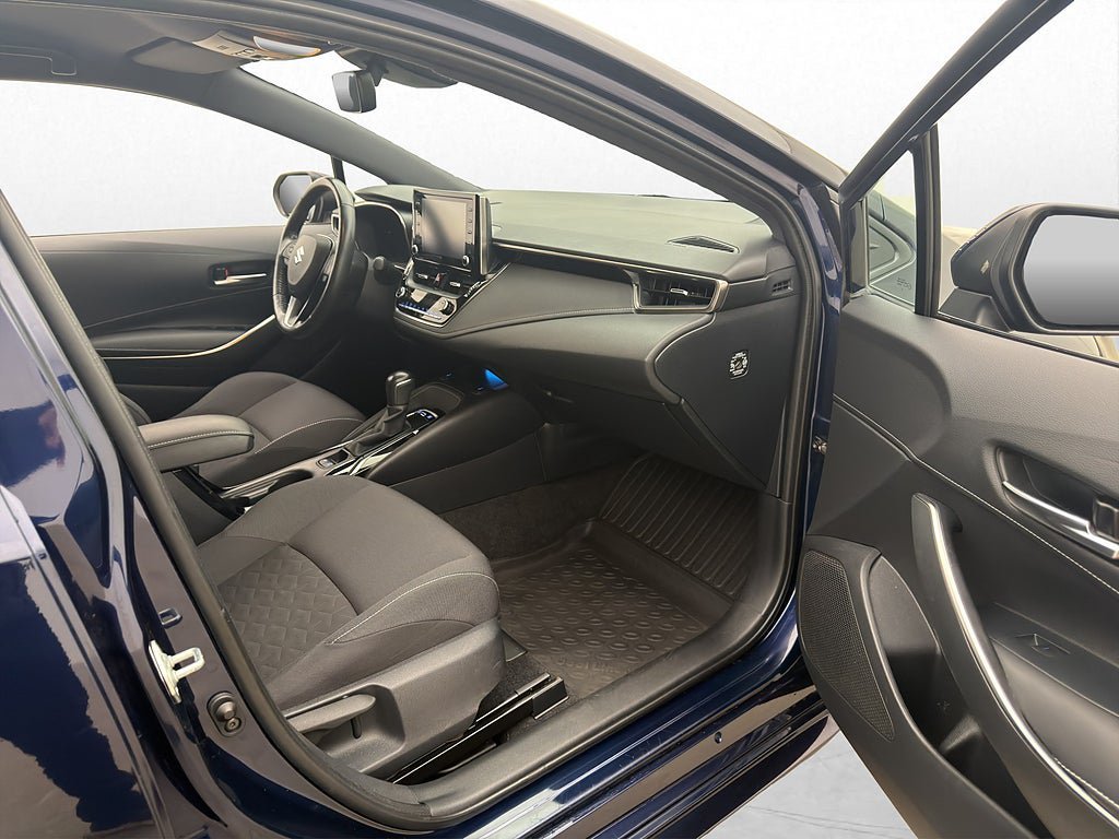 Vehicle Image 21