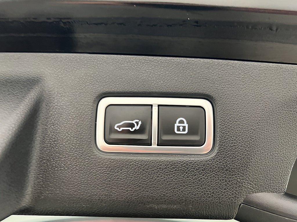 Vehicle Image 34