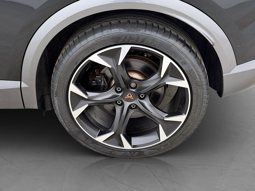 Vehicle Image 36