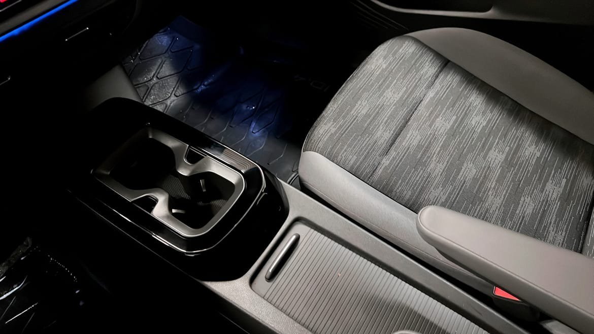Vehicle Image 15