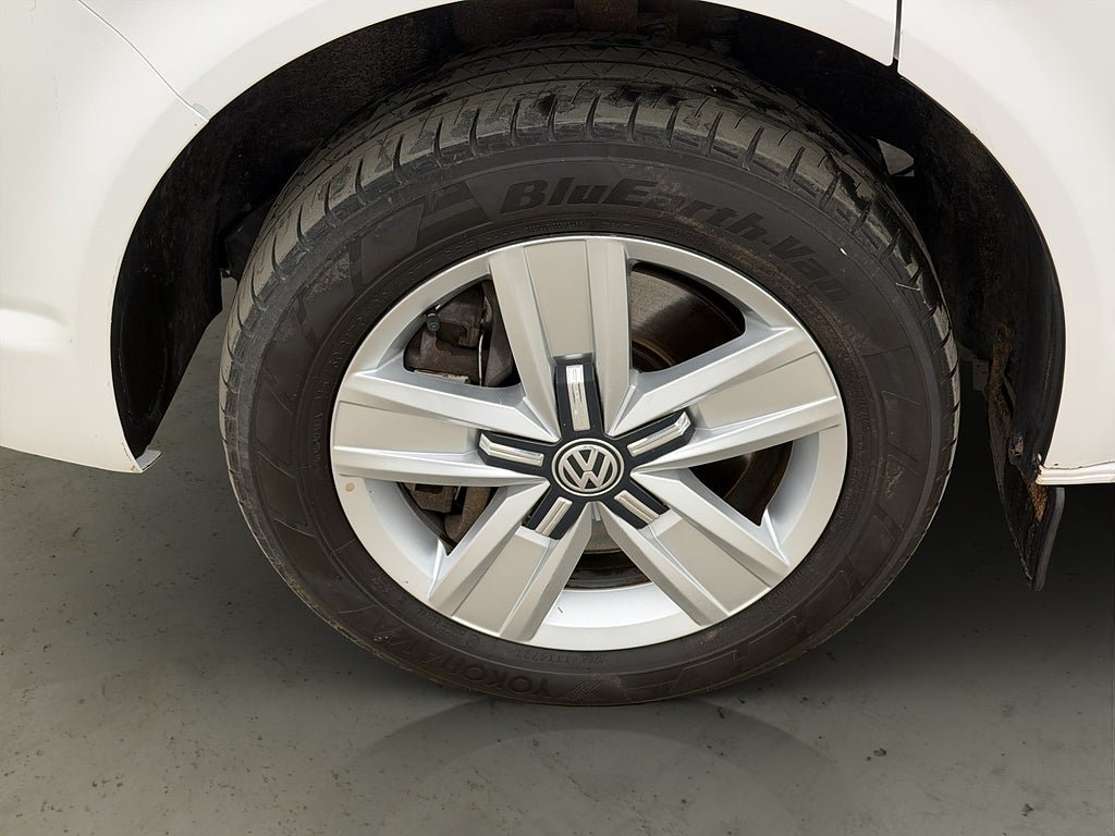 Vehicle Image 31