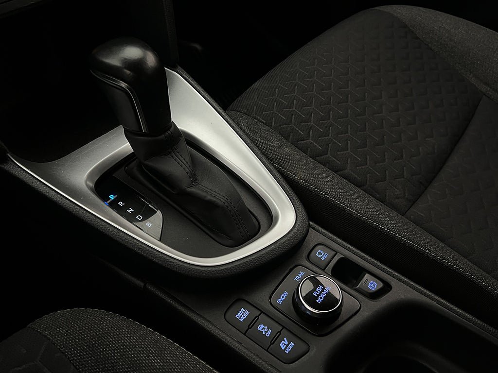 Vehicle Image 19