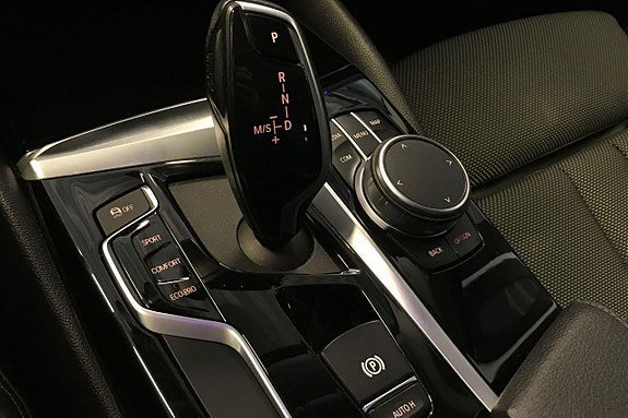 Vehicle Image 26