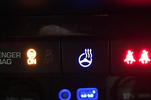 Vehicle Image 24