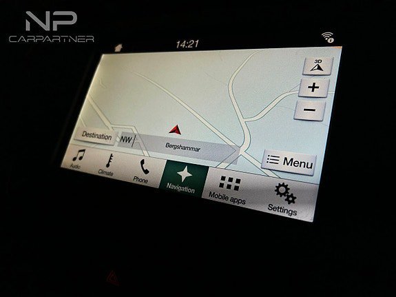 Vehicle Image 25