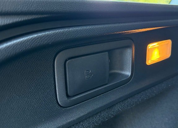 Vehicle Image 27