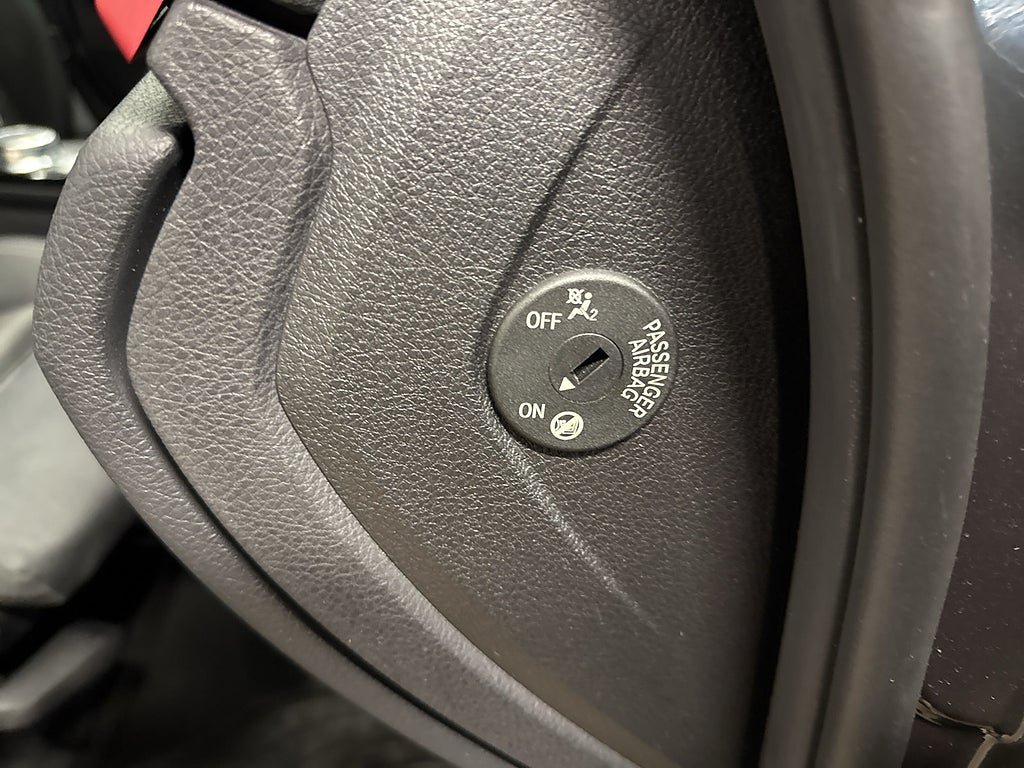 Vehicle Image 26