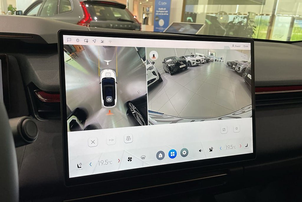 Vehicle Image 19