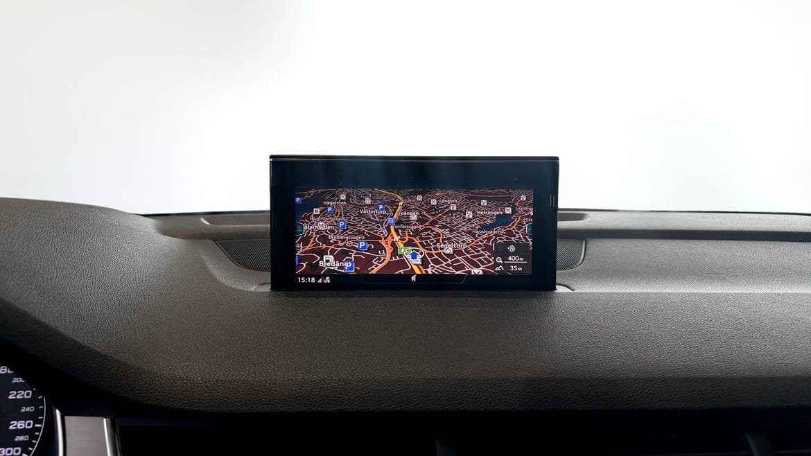 Vehicle Image 9