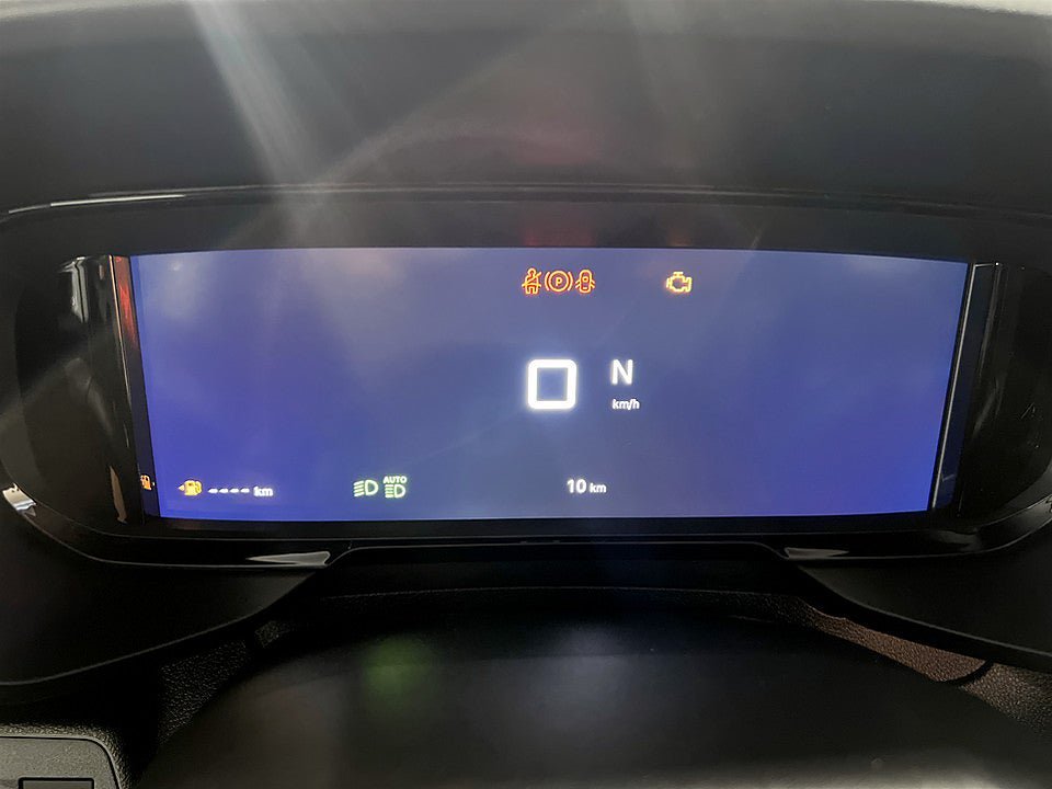 Vehicle Image 10