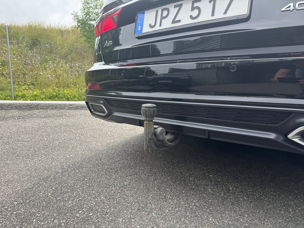 Vehicle Image 24