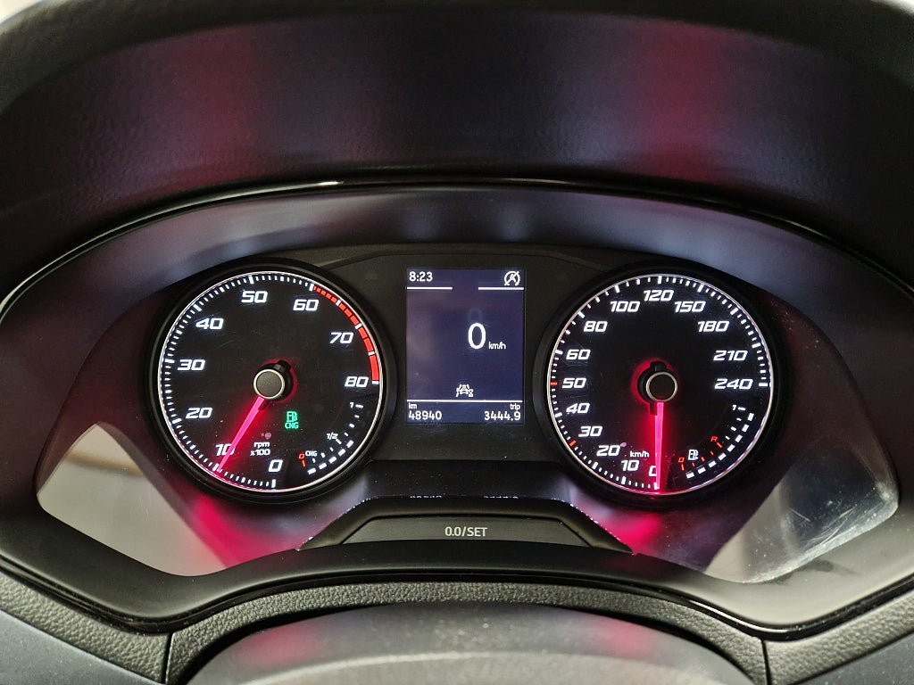 Vehicle Image 11