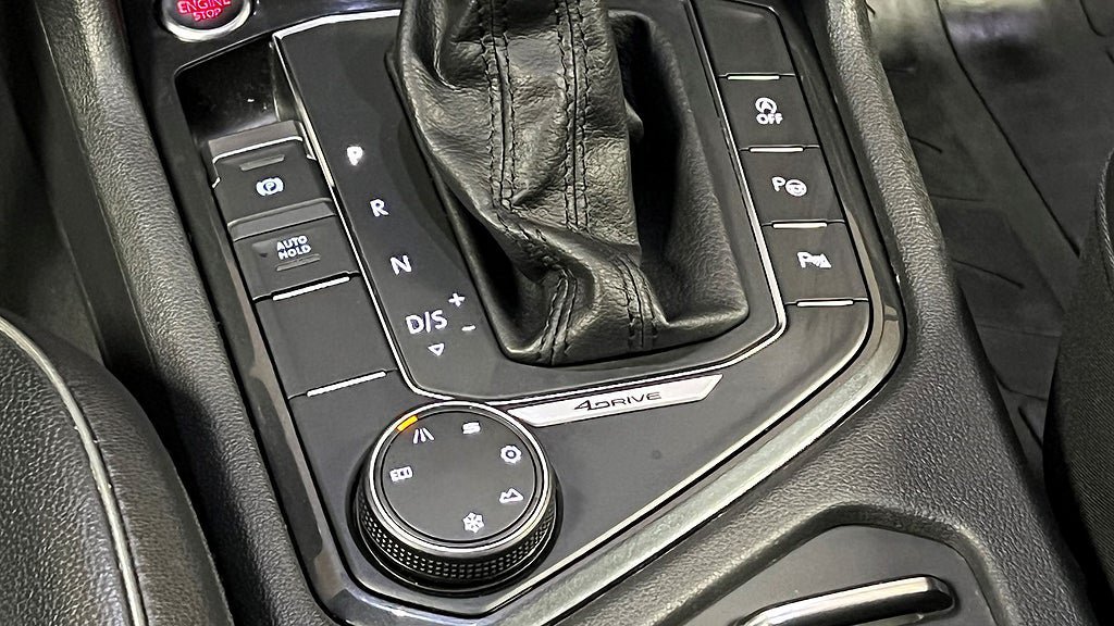 Vehicle Image 26