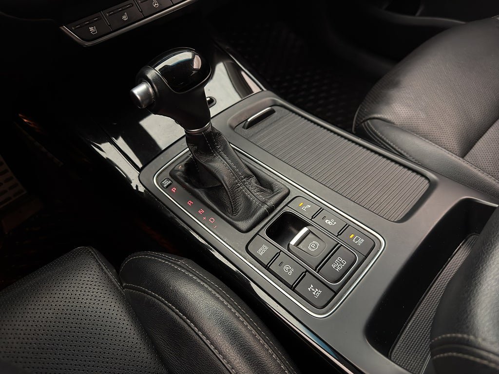 Vehicle Image 33