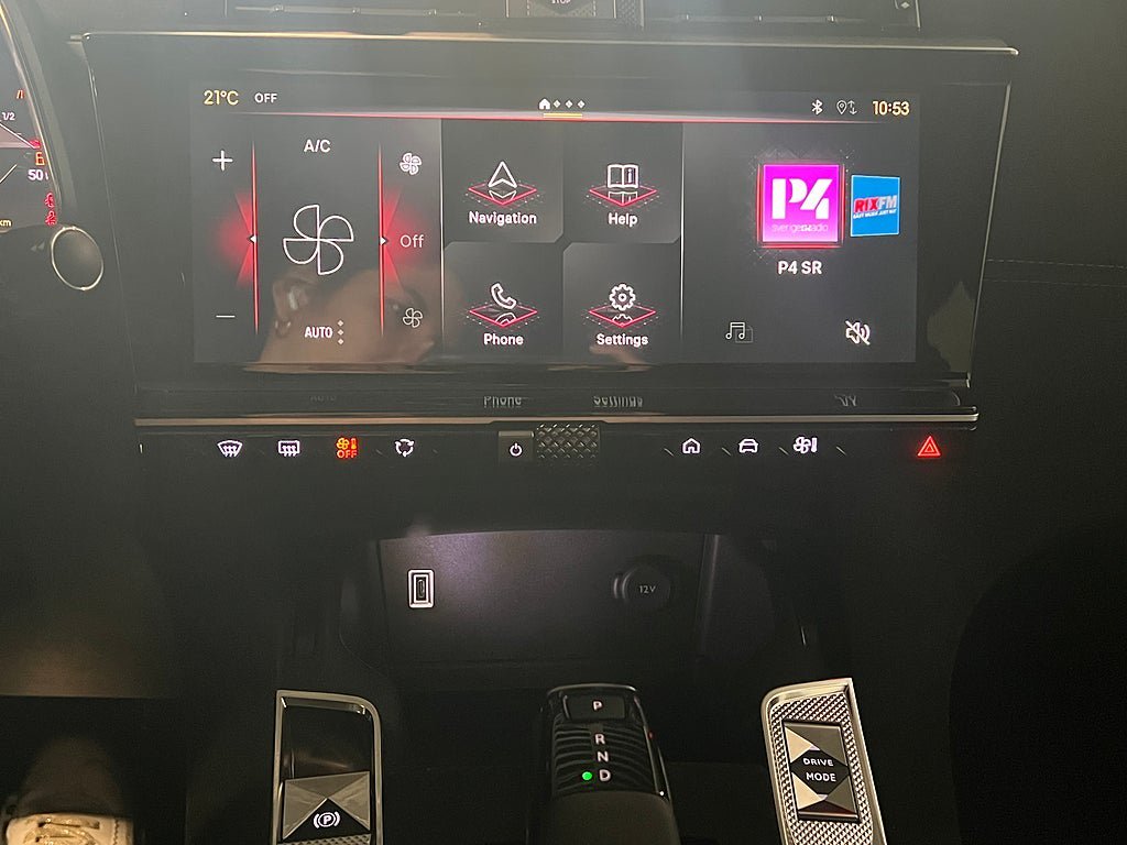 Vehicle Image 14