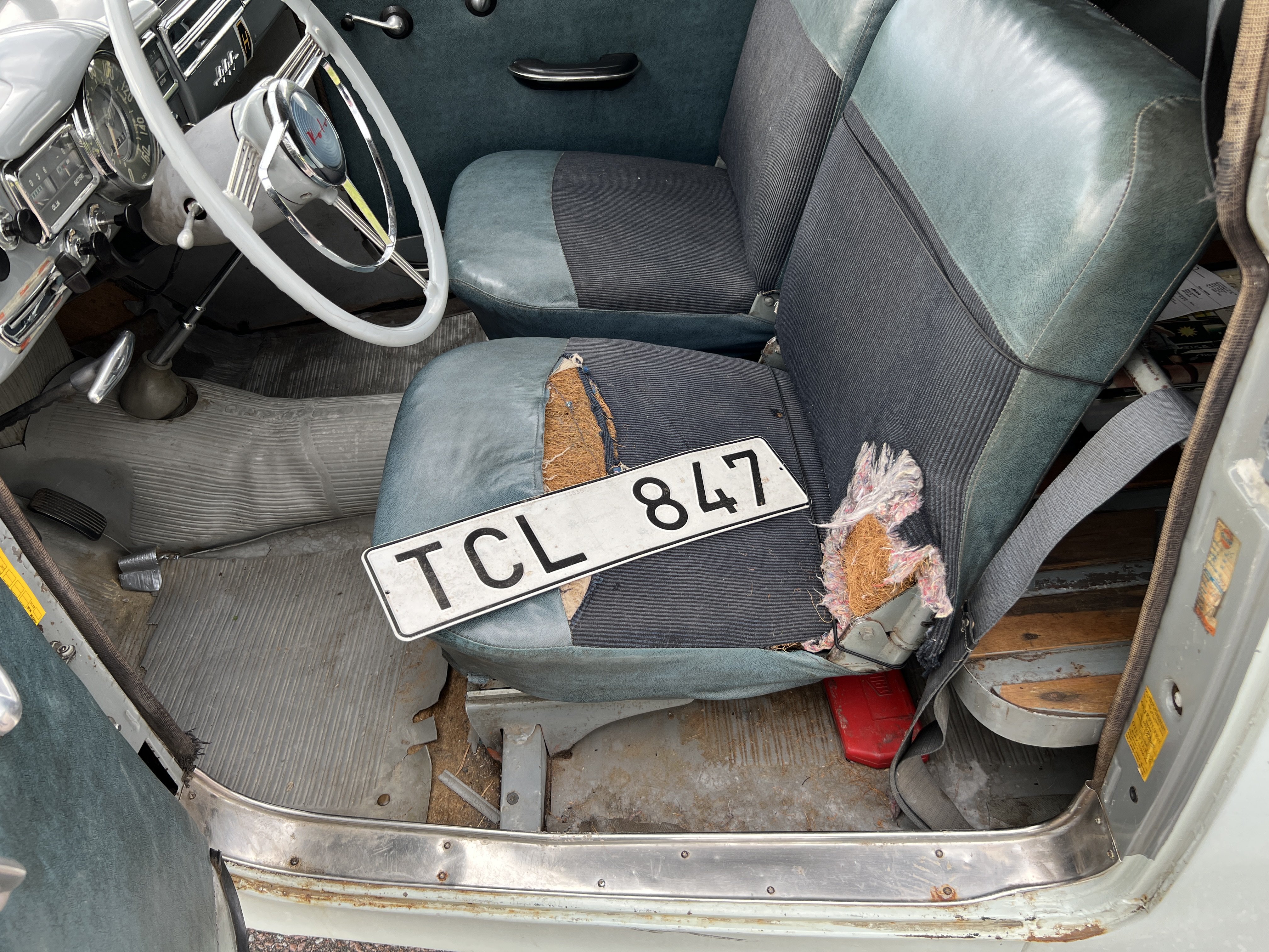 Vehicle Image 22