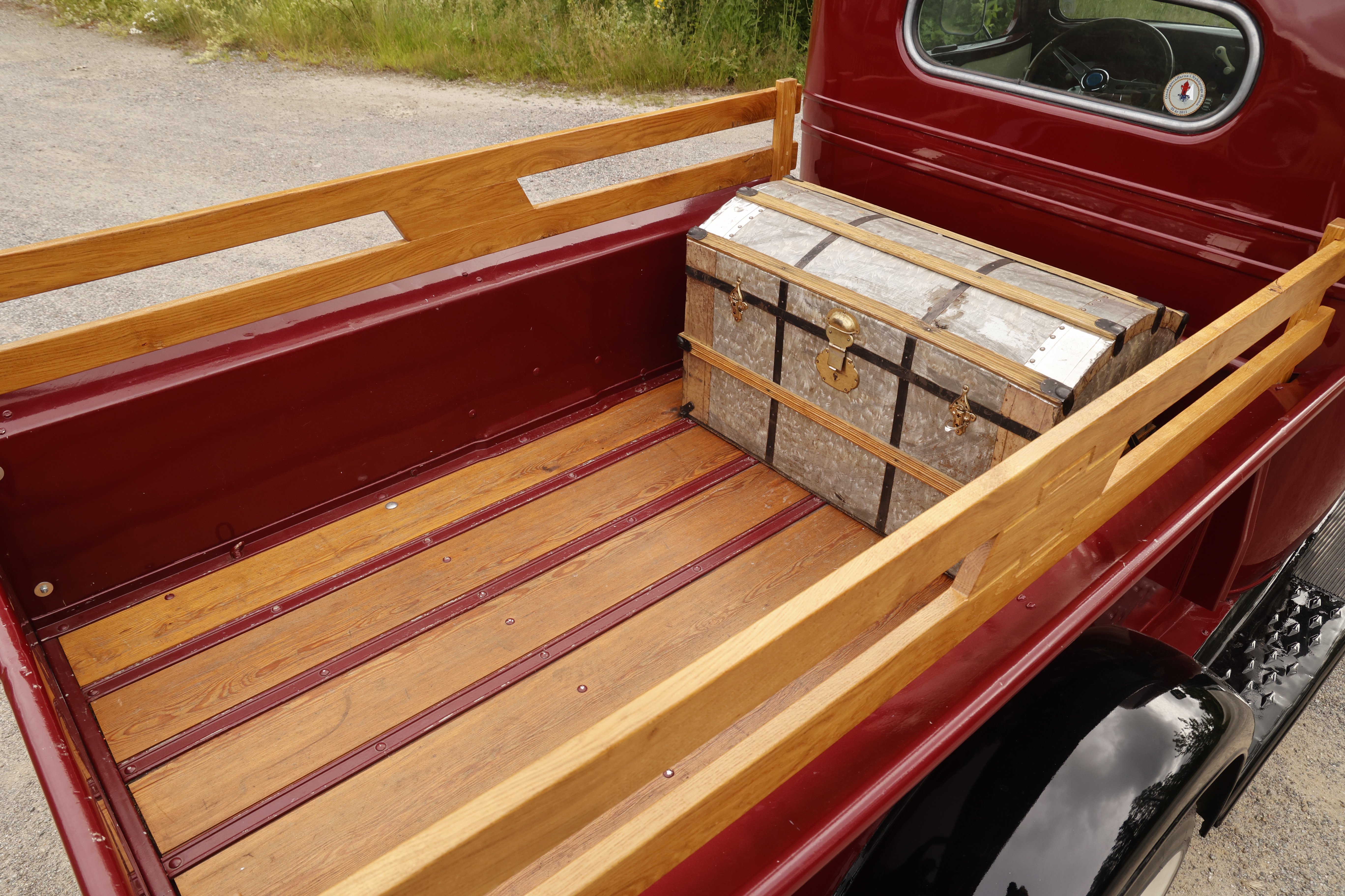 Vehicle Image 14