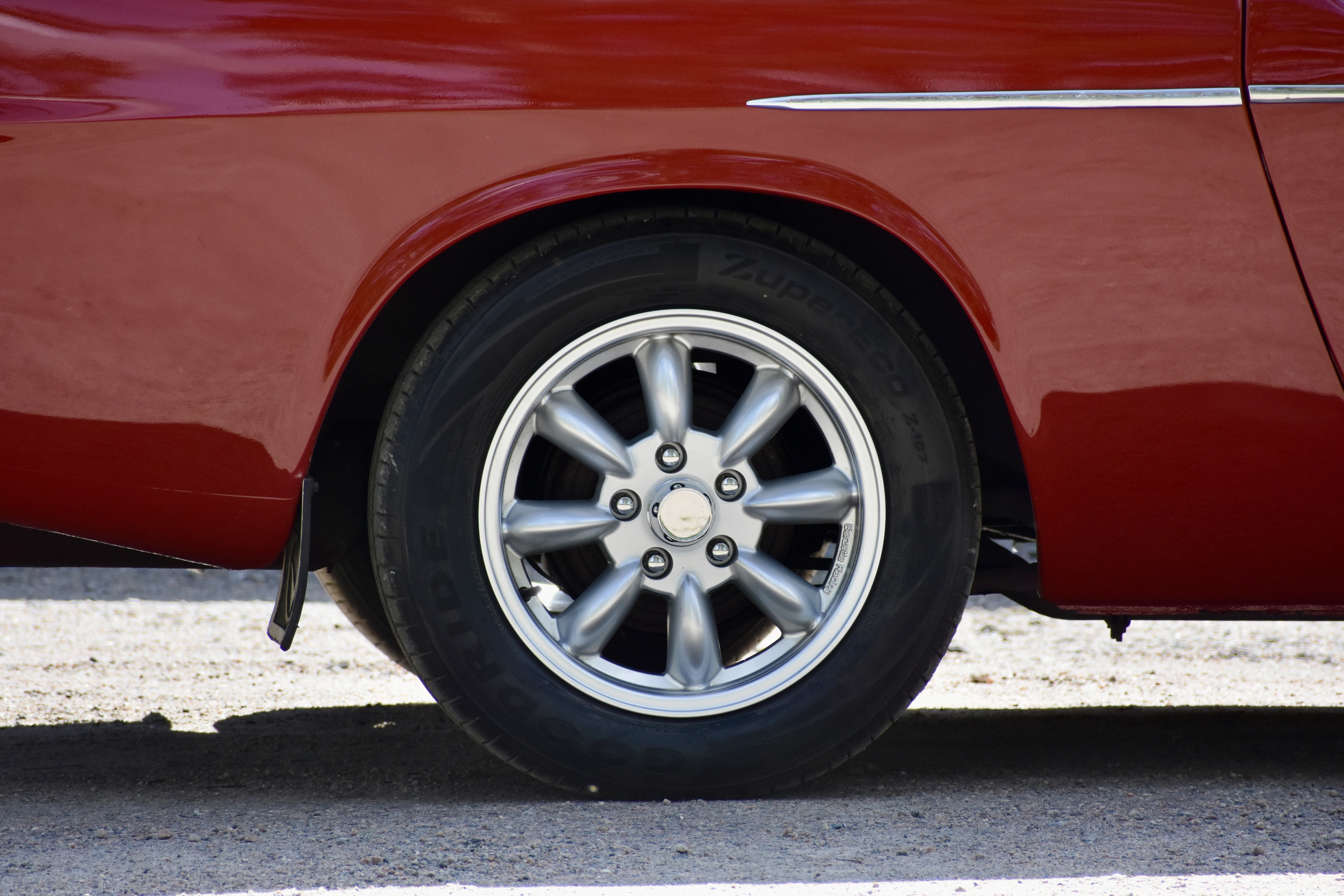Vehicle Image 16