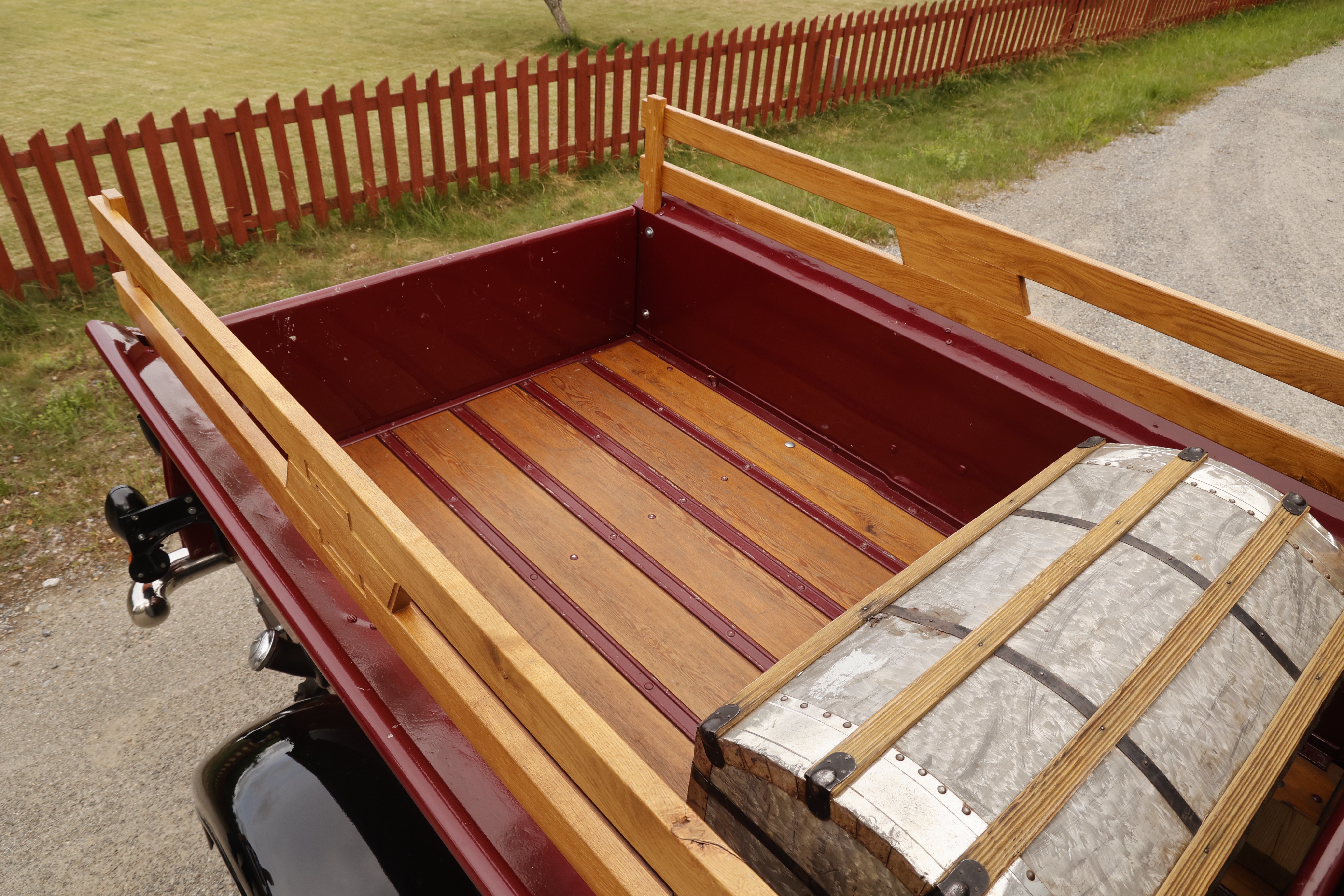 Vehicle Image 15